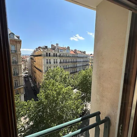 Daire Le Panoramique - T3 Centre-ville, Vieux-port, Gare Saint-charles Marsilya